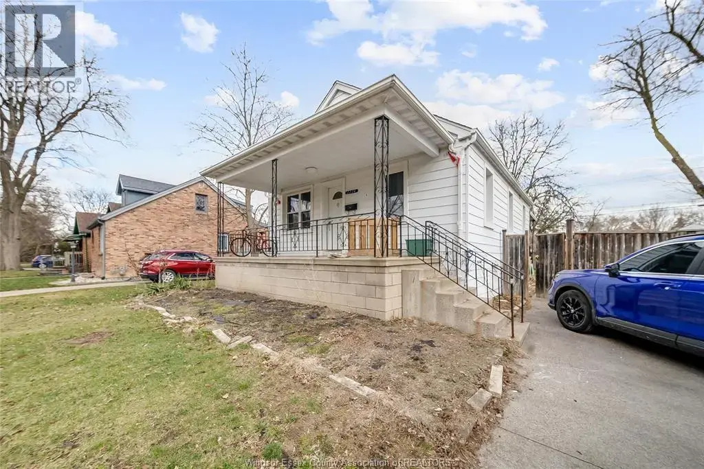 2224 Church Street, Windsor